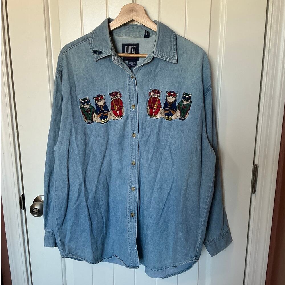 Vintage 90s Quizz Embroidered Cat Button Up W18 Blue